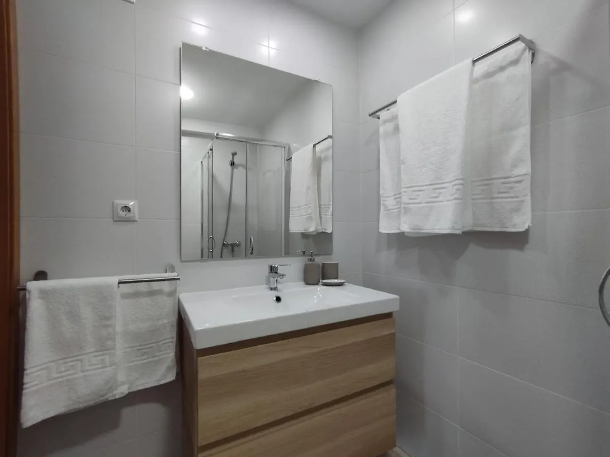 Apartamento Victoria Plaza Malaga 0*,  Spain
